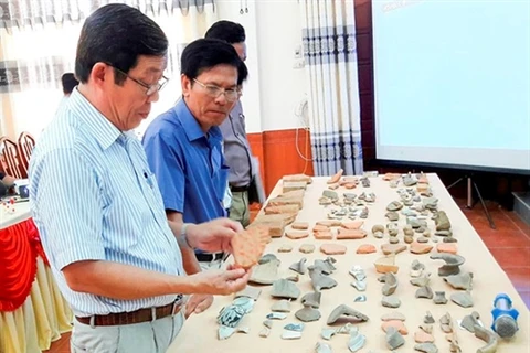 Artifacts unearthed in Nguyen Lords’ town 