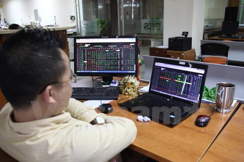 VN shares slump after three-day rise