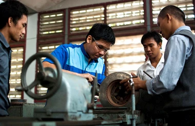 ADB assists Laos in enhancing tertiary education quality