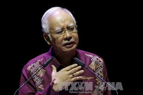 Malaysian Prime Minister talks East Sea dispute settlement 