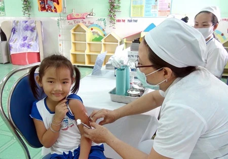 Shortage of 6-in-1 vaccine leaves children vulnerable