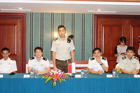 Vietnam, Singapore young military officers meet
