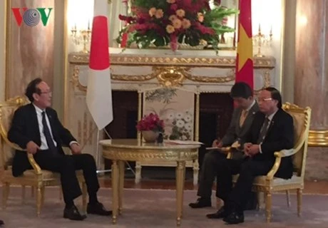 Vietnamese official greets Japanese Credit Saison leader