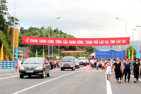 Lao Cai launches 7th bridge crossing Red River