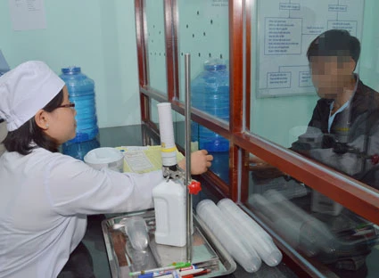 Funding shortage hinders Vietnam’s HIV/AIDS fight