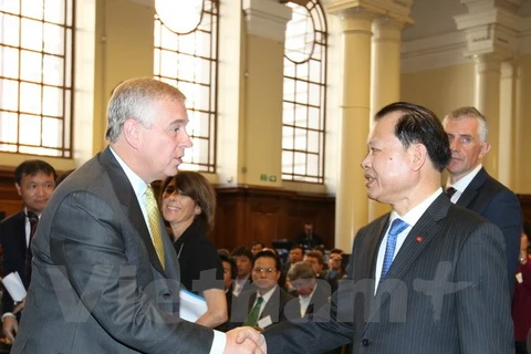 Vietnam, UK eye further bilateral trade ties 