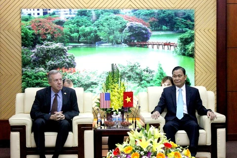 US to share experience with Vietnam in law making: Diplomat 
