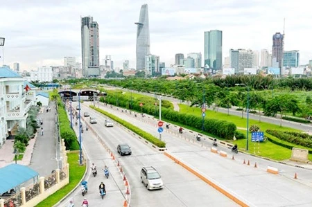 HCM City faces shortage of 2 billion USD for infrastructure 