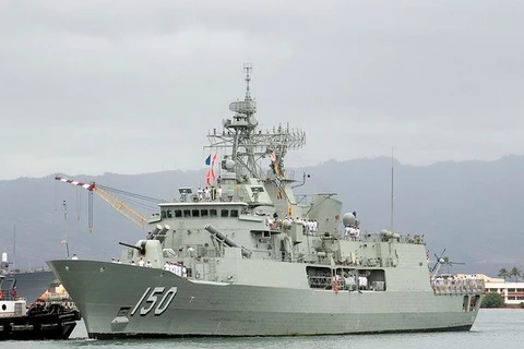 Australian naval warship visits Vietnam 