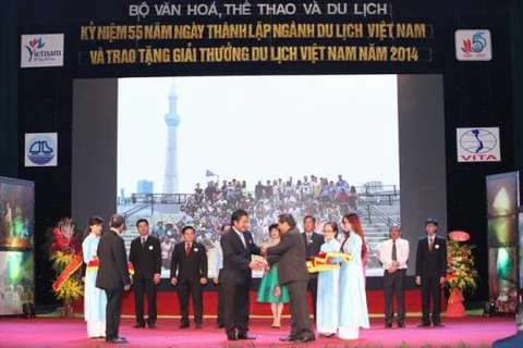 Awards honour leading Vietnamese tourism firms 