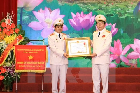 Hanoi police celebrate 70th anniversary of traditional day