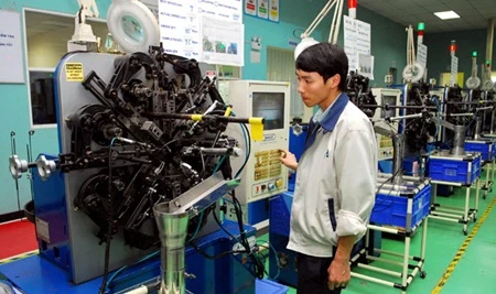 Foreign investment in Vietnam surges 40 percent
