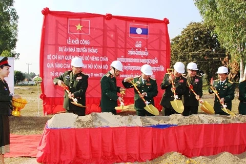  Hanoi helps Vientiane build military traditional house