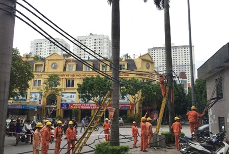 Hanoi to finish underground power cable network in 2016