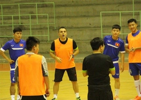 Malaysian Futsal squad arrive for friendly matches with Vietnam