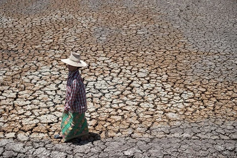 Thailand calls on manufacturers to cut water usage