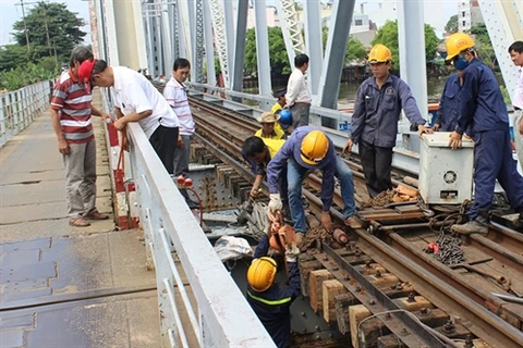 HCM City to inspect, replace old bridges