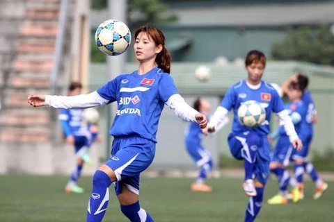 Women's football team falls in world ranking