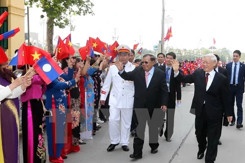 Lao Party chief sends thank-you letter to Vietnamese leaders