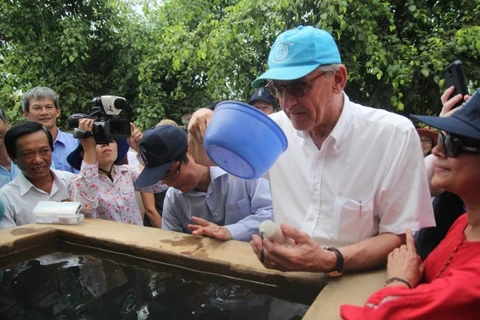 UN Deputy Secretary General inspects Ben Tre’s drought losses