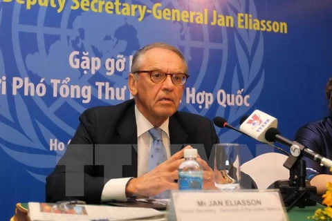 UN official vows support for Vietnam’s climate change response efforts