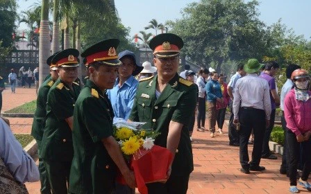 Gia Lai reburies remains of volunteer soldiers found in Cambodia