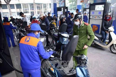 Petrol prices up more than 200 VND per litre
