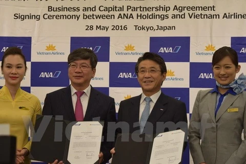 Japan’s ANA Holdings become strategic partner of Vietnam Airlines 