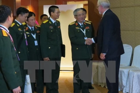 Vietnam boosts bilateral dialogues to intensify regional security 