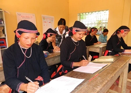 Ha Giang strives to raise literacy rate of over 94 percent by 2020