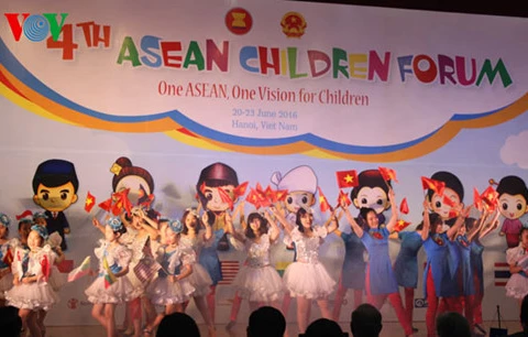 Fourth ASEAN Children Forum closes in Hanoi