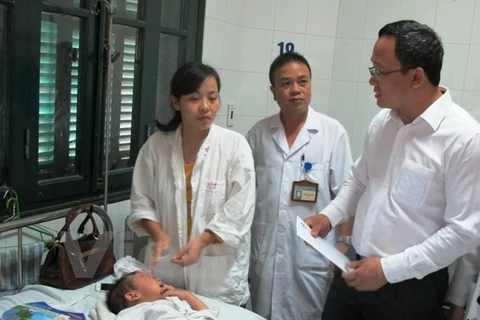 Khanh Hoa province needs more doctors