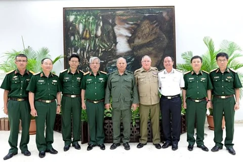 Vietnam, Cuba talk to boost defence ties