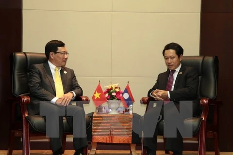 Deputy PM meets Lao, Brunei foreign ministers