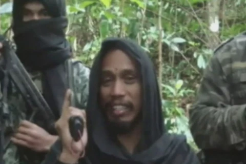 Indonesia police hunt Santoso’s insurgent group
