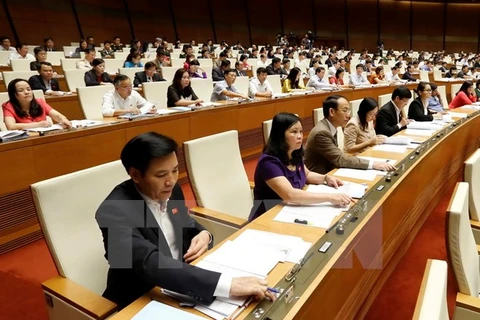 Lawmakers discuss sustainable socio-economic development 