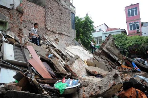 Hanoi: further investigation into house collapse needed