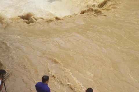 More support for flood-hit residents in Lao Cai 