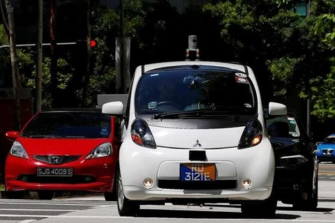World’s first self-driving car runs on trial in Singapore 
