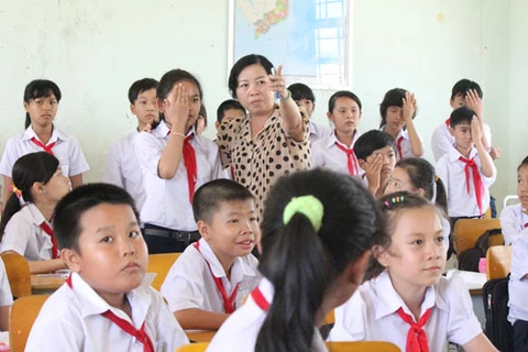 Children in Ba Ria–Vung Tau, Thai Nguyen receive support