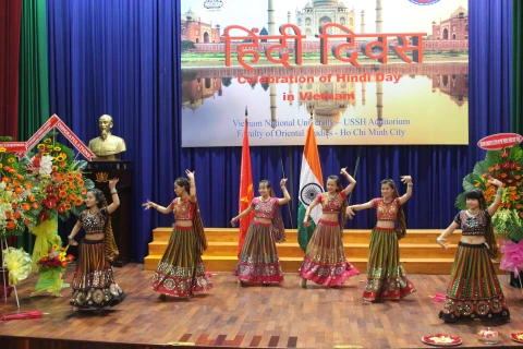India’s Hindi language promoted in Vietnam 