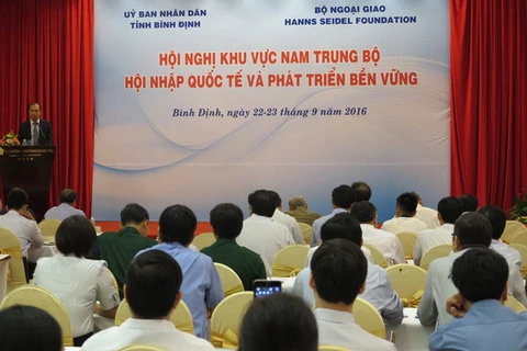 Binh Dinh hosts conference on int'l integration