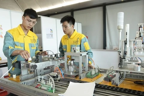 Vietnam ranks third at ASEAN Skills Competition