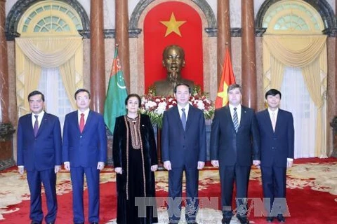President meets newly-accredited foreign ambassadors 