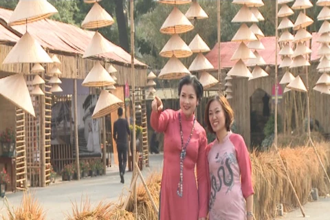 Promoting Ao dai’s value in tourism development