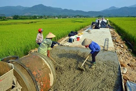 Vinh Phuc to invest over 1.27 trillion VND in developing rural roads