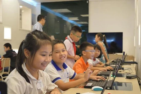 Hanoi: Fourth graders win WeCode contest
