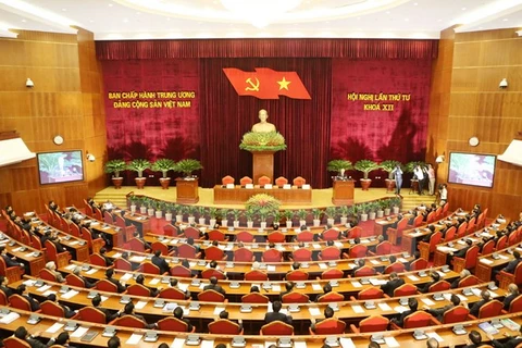 Party chief signs resolution on renewing growth model