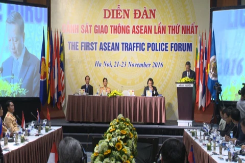 ASEAN police share experience in enduring traffic safety
