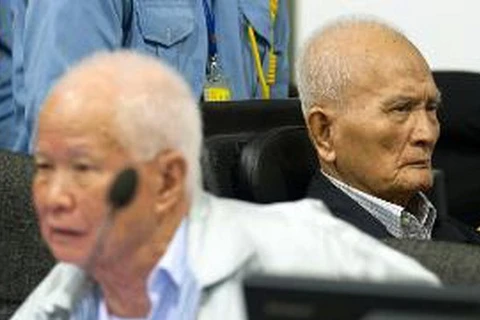 Cambodia: Life sentence for two Khmer Rouge leaders upheld 